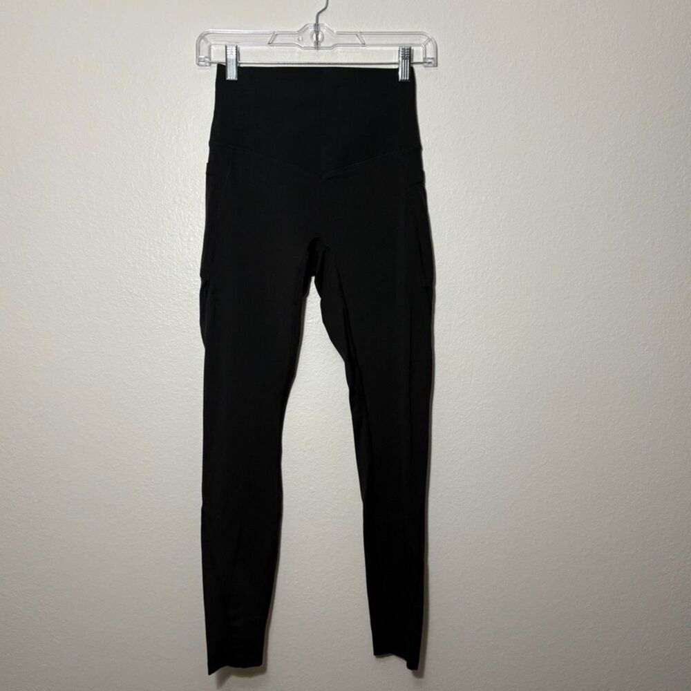 Halara UltraSculpt Leggings Black NWT Small